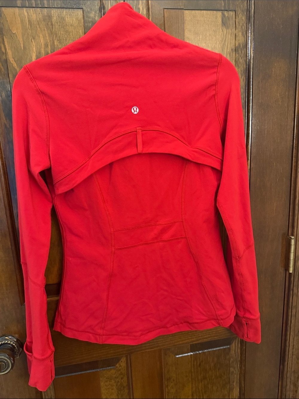 EUC Lululemon Women’s Red Define Jacket Sz 8 - Picture 9 of 9